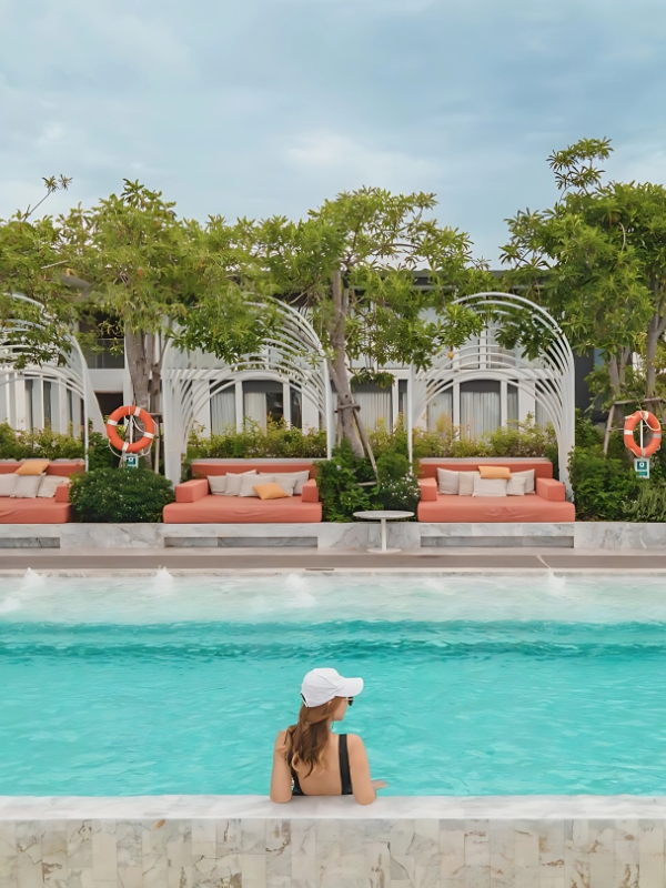 Extended Saver - 2-Week Escape