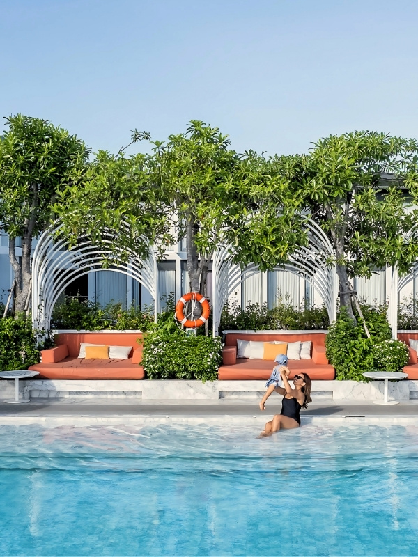 D2HH - Summer - Longer - Banner - 2