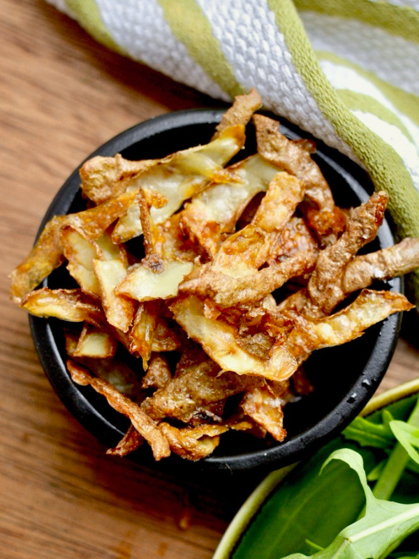 Paprika crispy potato peels