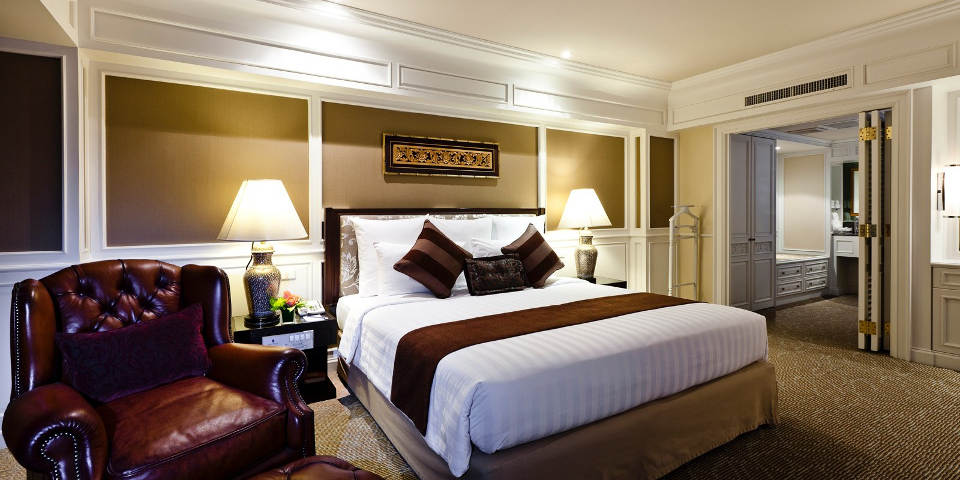 royal-princess-larn-luang-bangkok_room_princess-suite-bedroom
