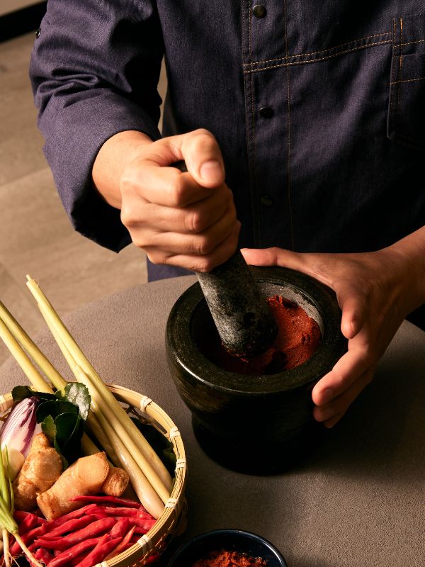 Website (Mobile size) 600 x 800