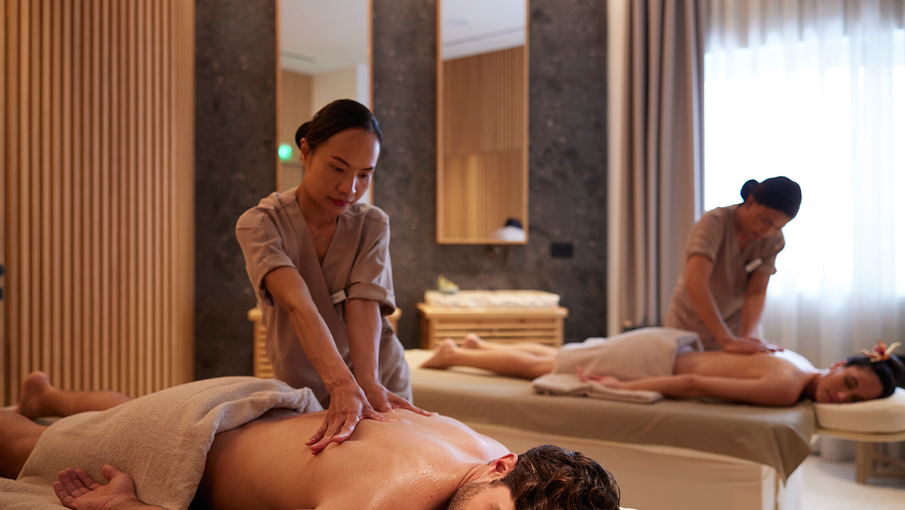 dusit-suites-athens-spa-couple-lifestyle-905x510
