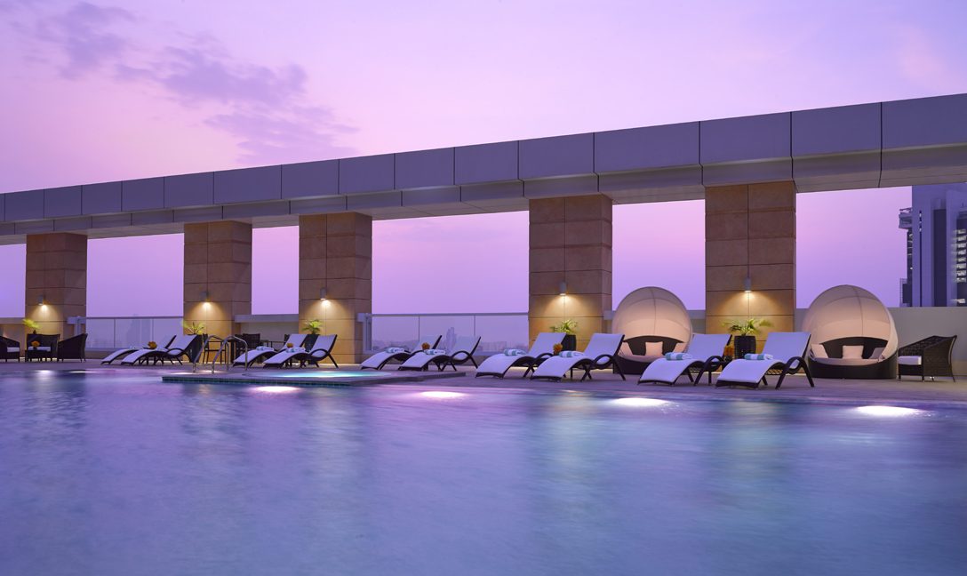 Dusit thani abu dhabi- facilities pool