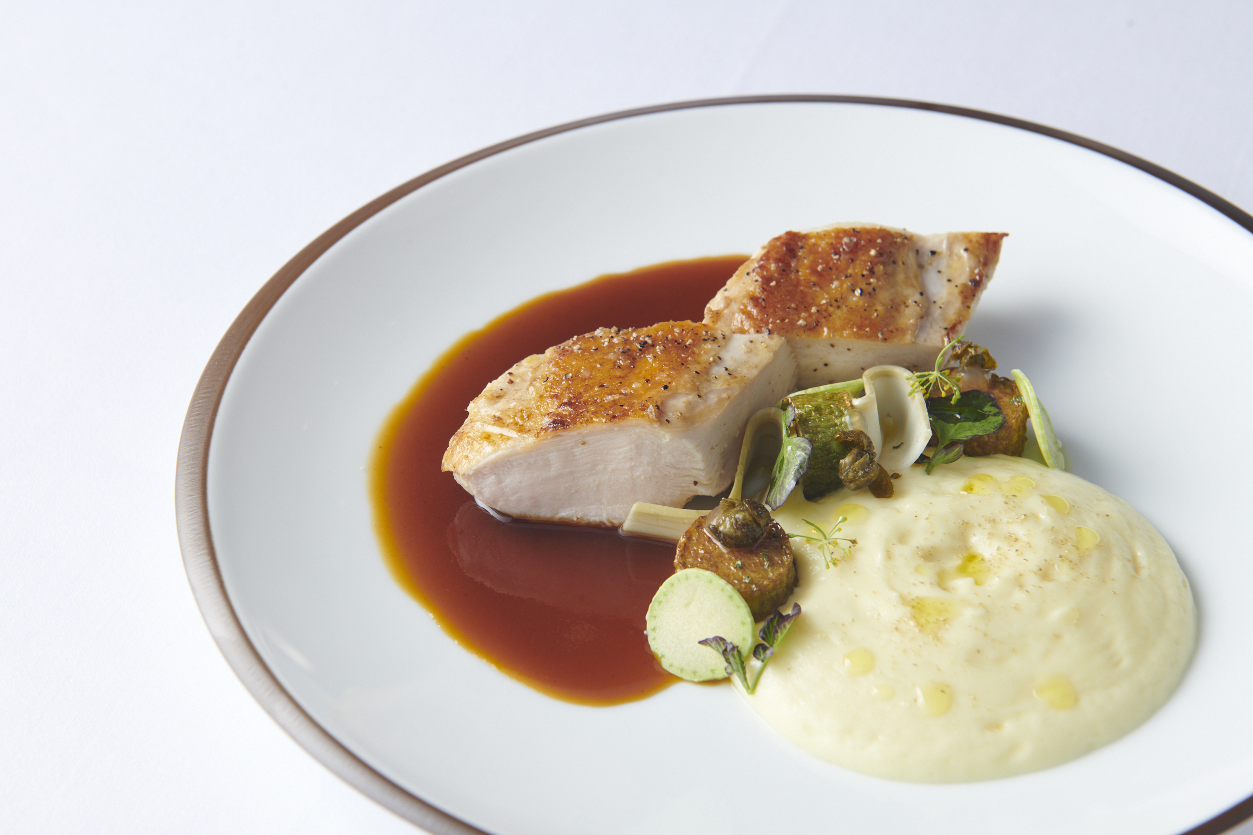 DT_12 Jun_Session_S07 Charcoal-Roasted Spring Chicken_Zucchini_Trombetta_Chicken Jus_050