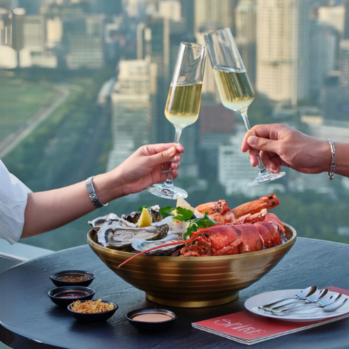 สไปร์ รูฟท็อป บาร์