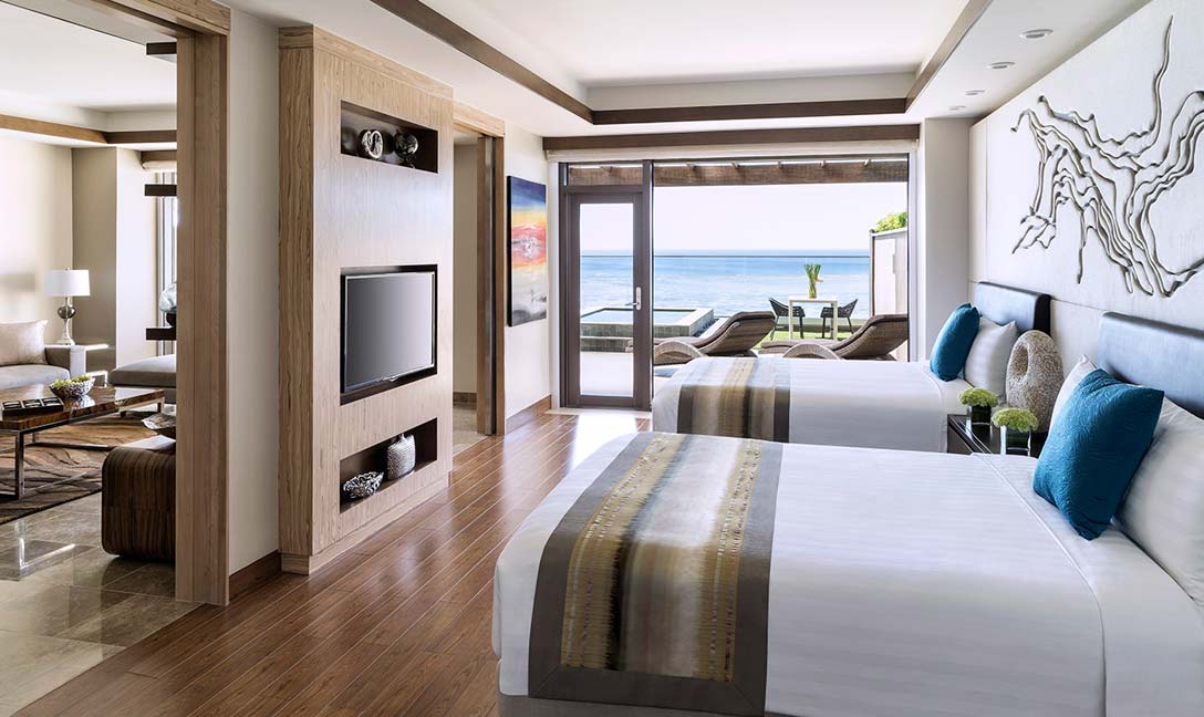 dusit thani guam resort - Villa-Kai-master-bedroom