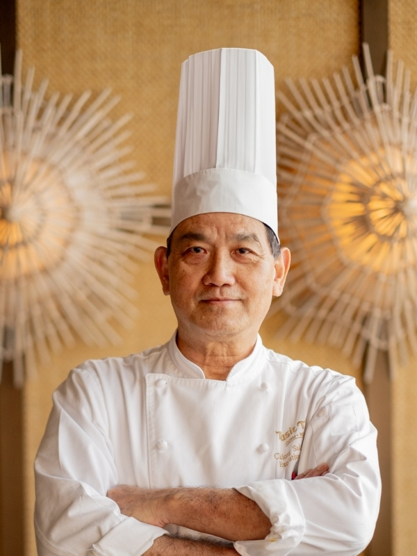 Chef Chalong 600x800