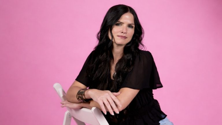 SipandPaint 905x510px