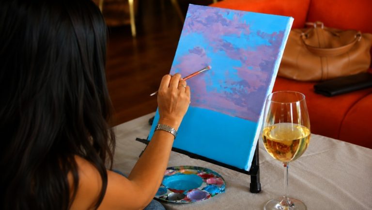 sip n paint 905x510px