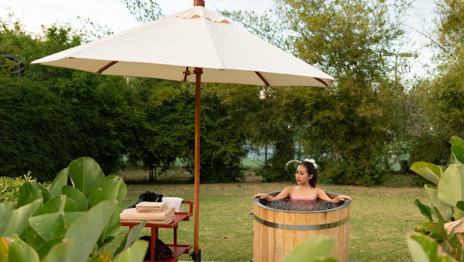 Ice Bath Therapy (6)