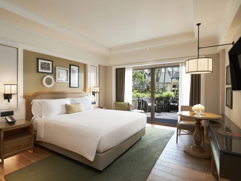 Lanai Room