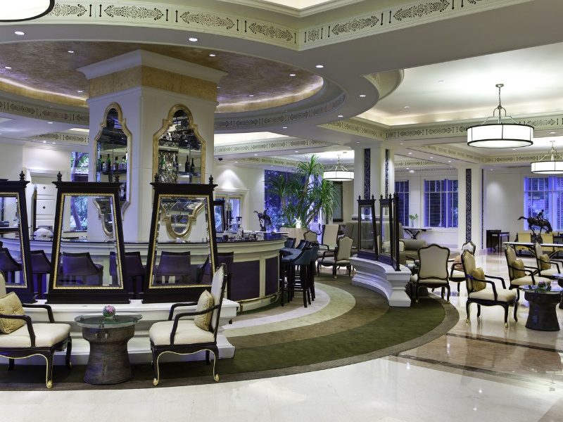 Lobby Lounge and Bar