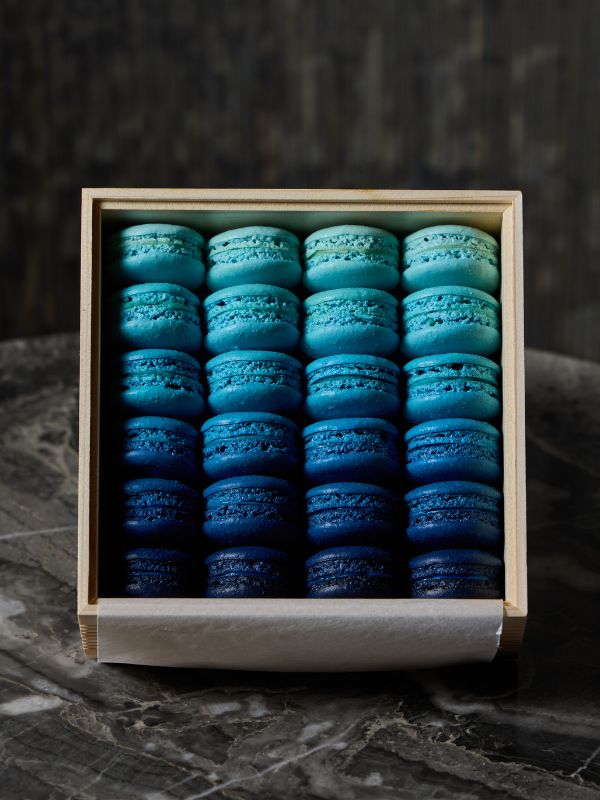 macrons