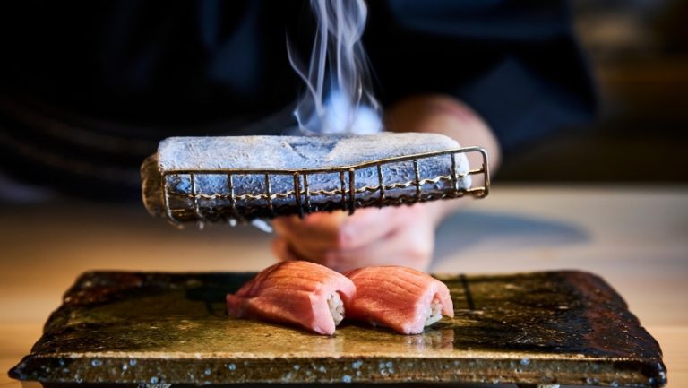 Hero Image 905x510 - 2025-12-24T162422.655