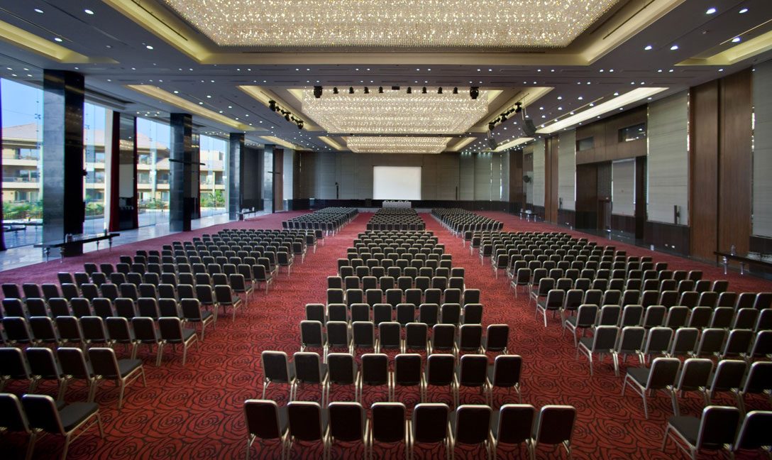 dusitthani-lakeviewcairo-meeting-meeting
