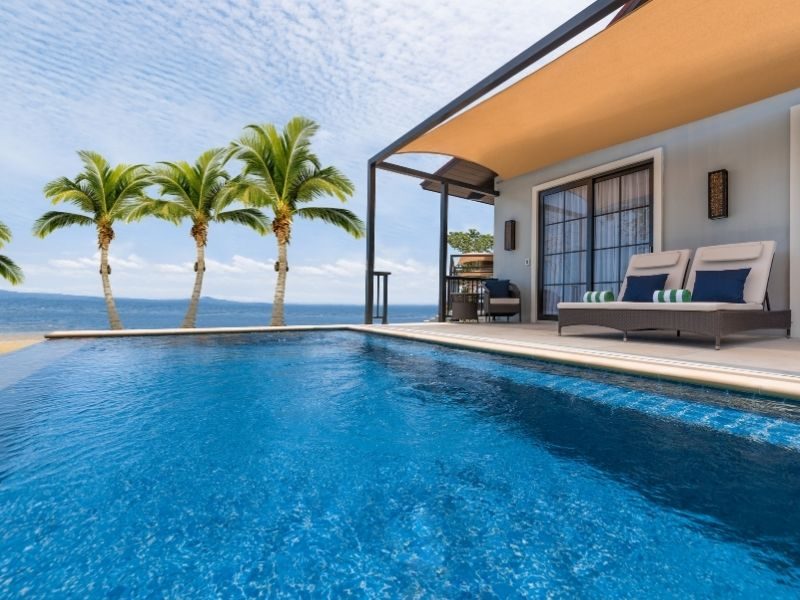 1 Bedroom Ocean Suite with Pool