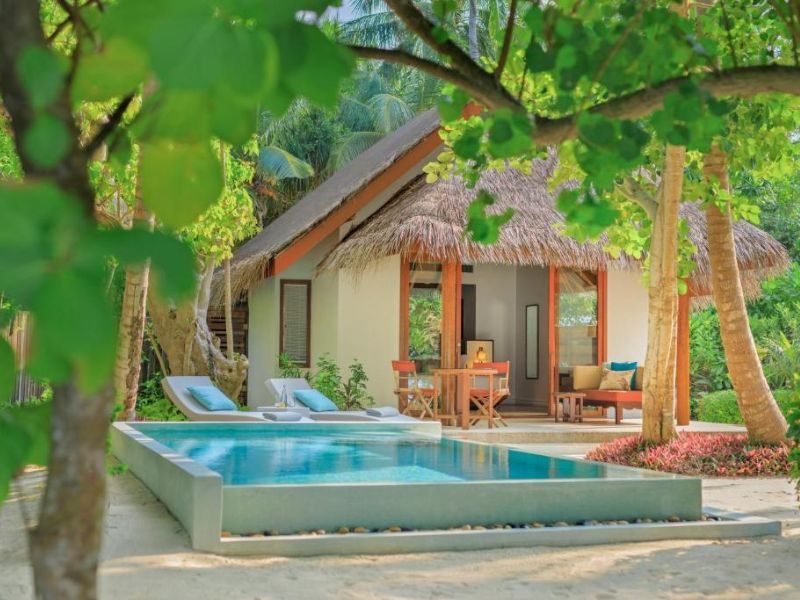 Beachfront Pool Villa