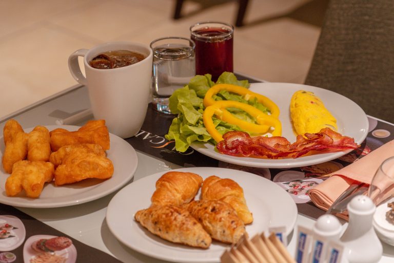 Cascade Breakfast 03