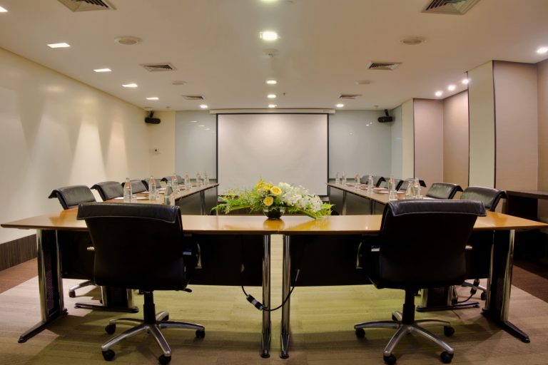 Dusit 14, U-shape meeting/secretariat room