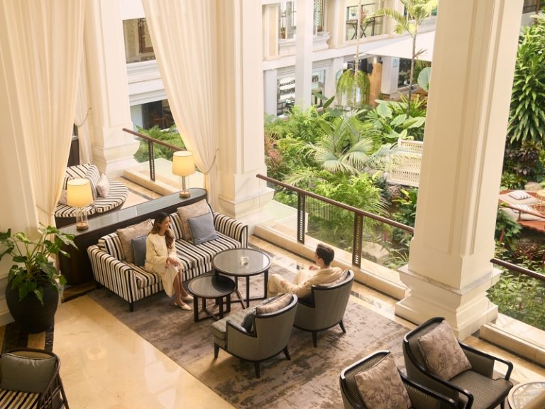 dusit-thani-pattaya-lobby-lifestyle-800x600px