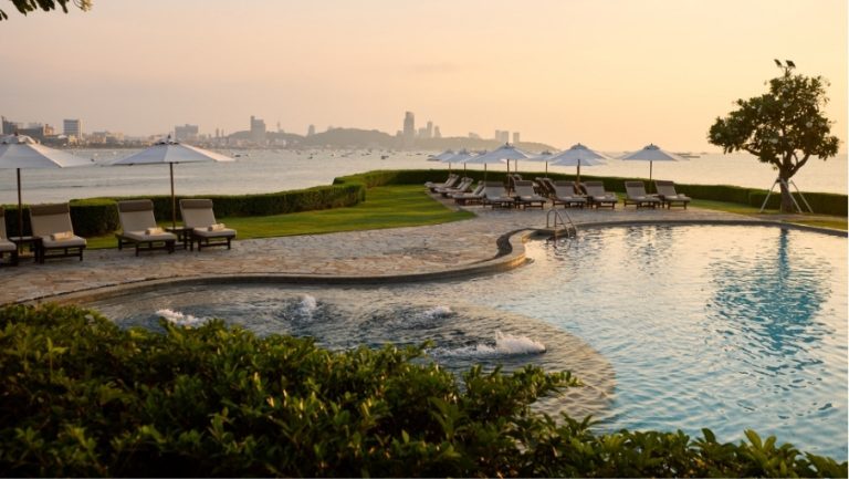 DTPA-website-offer-905x510px-The Point seaview