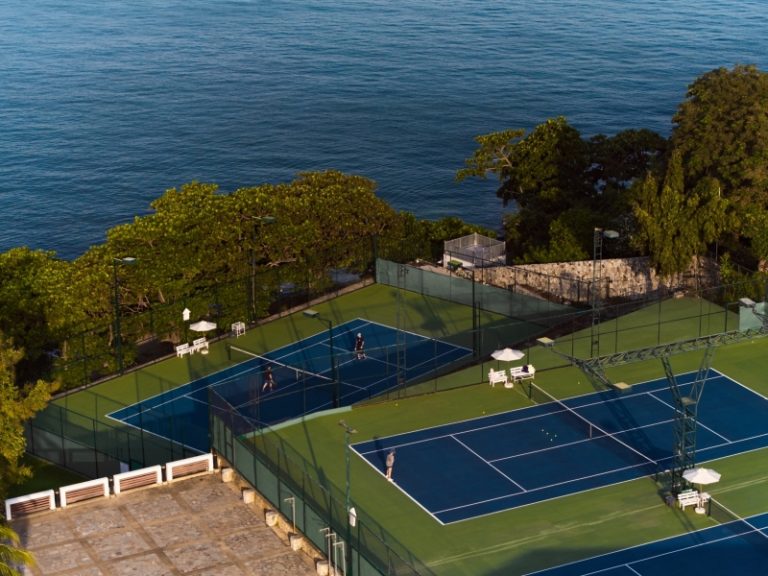 dusit-thani-pattaya-facility-tennis-court
