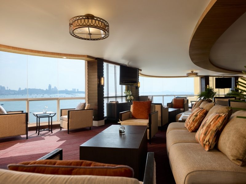 Club Lounge