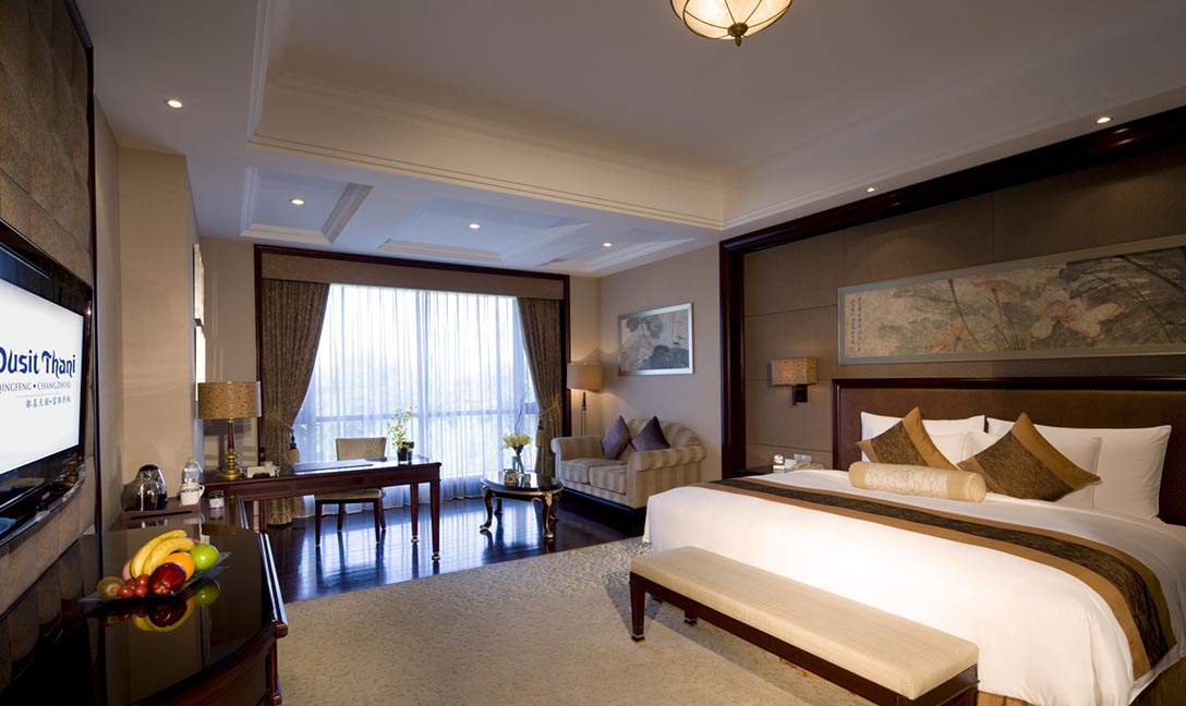 dusitthani-qingfeng-accommodation-executive-room