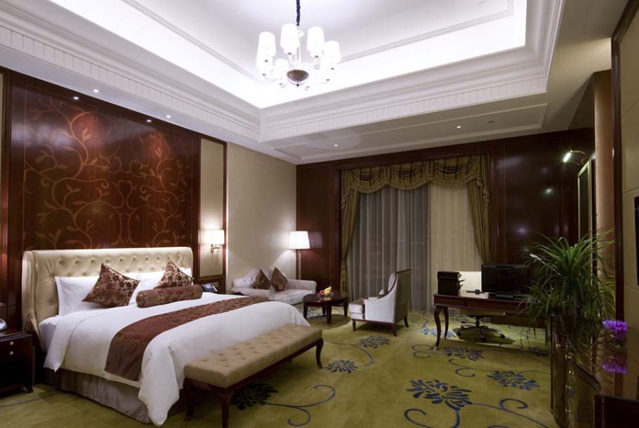 Grand Executive Room