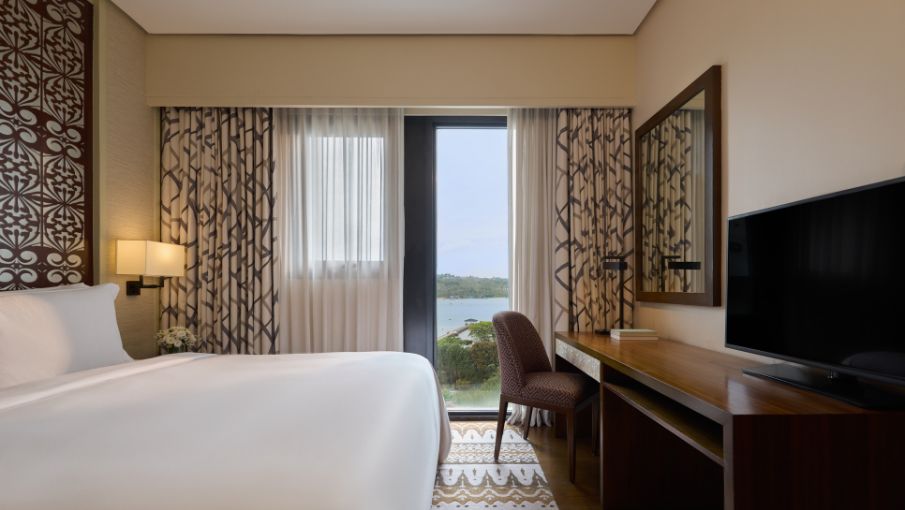 dusit-thani-residence-davao-accommodation-guestroom-2-bedroom-premium-suite-bedroom-view